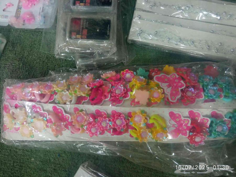 بيعه بكل واطواق وحلقان و ربطات شعر الكميه 2000درزن63655614750339111