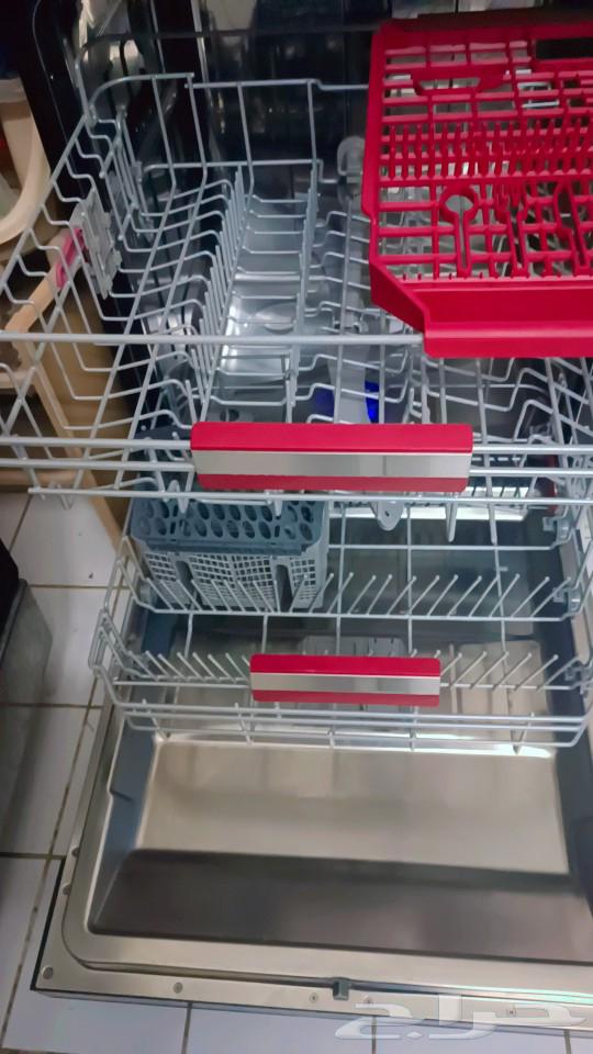 Toshiba dishwasher for sale, very light use63655615381761110