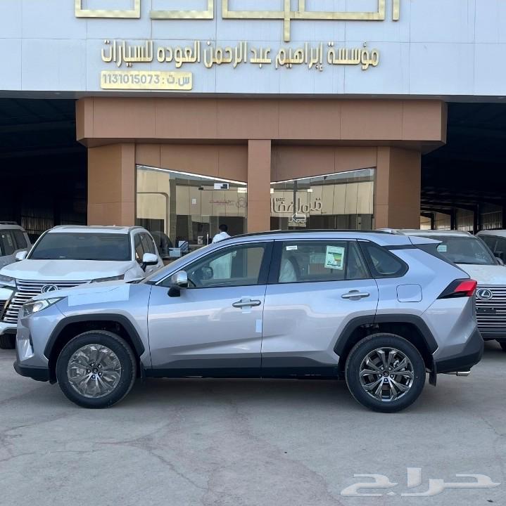 تويوتا راف فور LE 4 4 بنزين 202563699254869250112