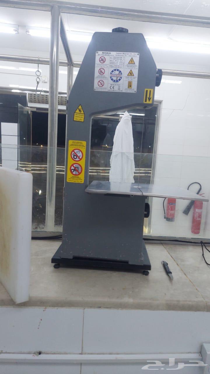 Epic store for sale or rent on Al Mi'ah Road, fully equipped63655620709378112