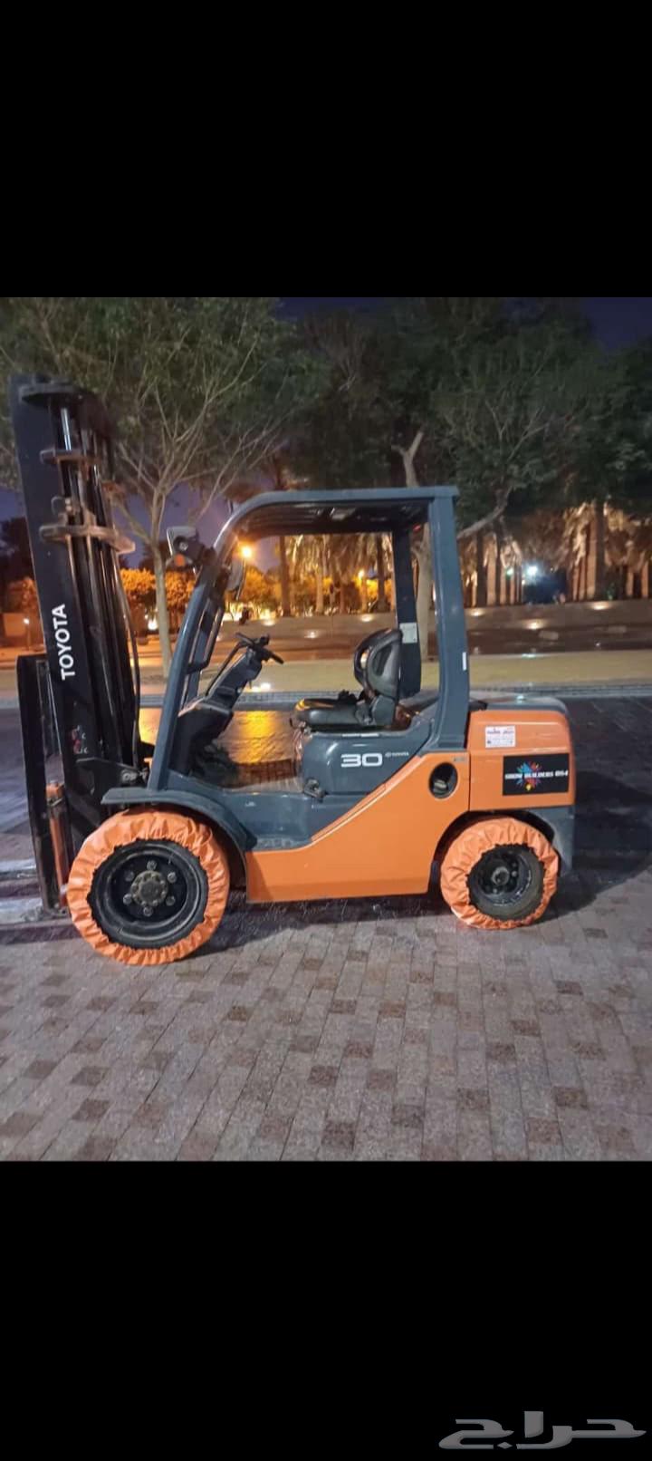 فوركلفت رافعه شوكيه للايجار63698970939139113