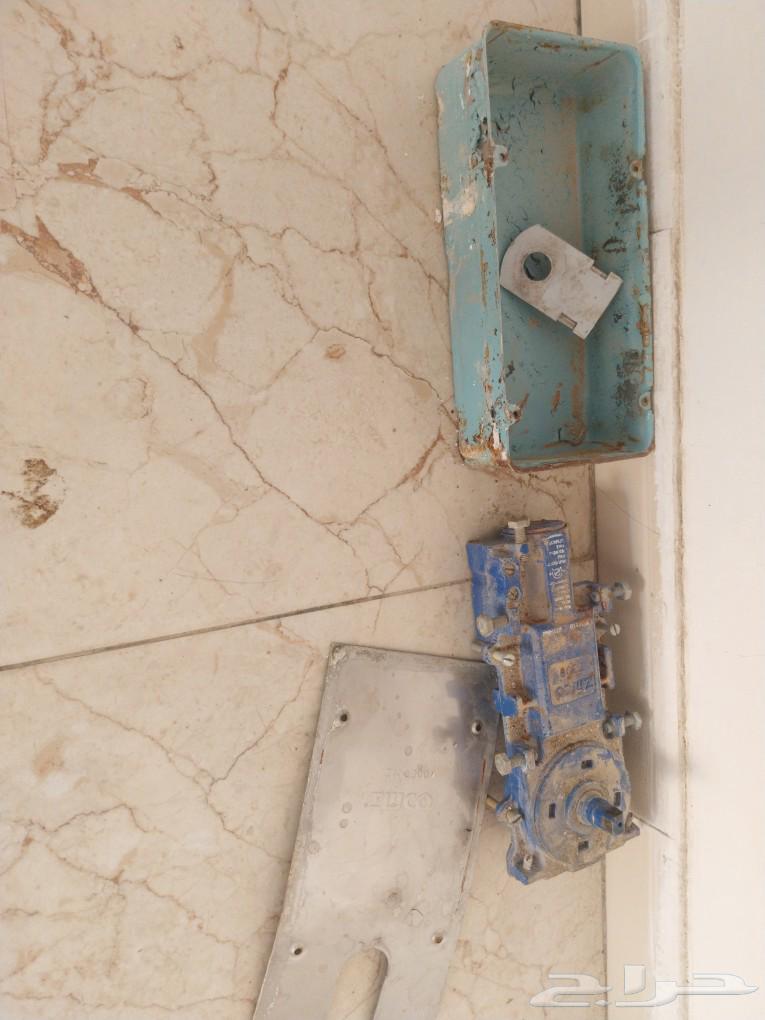 باب زجاج63698971817345110
