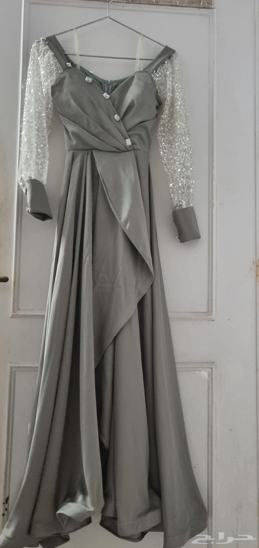 Long evening dress worn only once, size S63656134460675111
