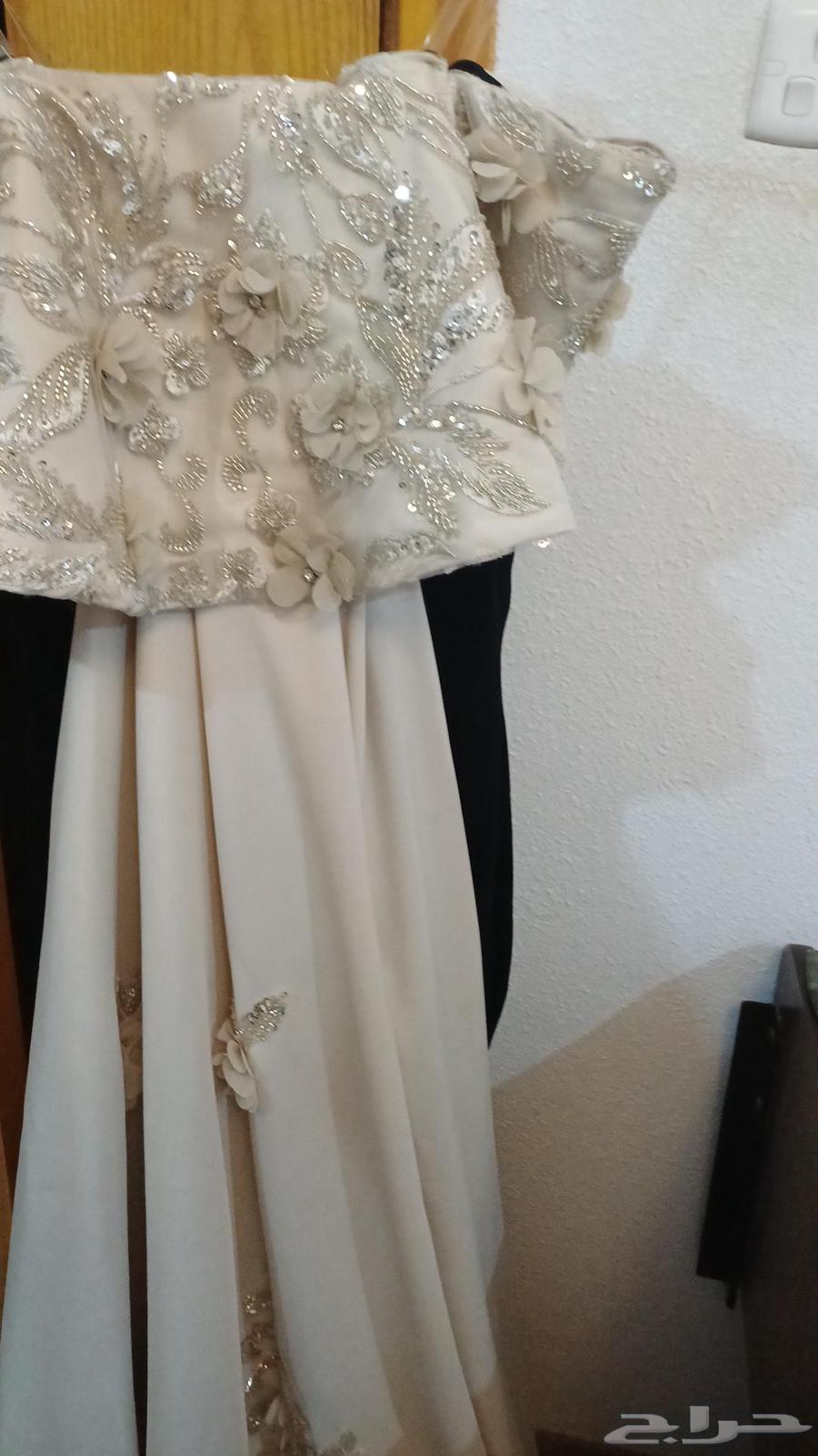 New bridesmaid dress, used for only 4 hours, size small fits up to 6263667797991299114