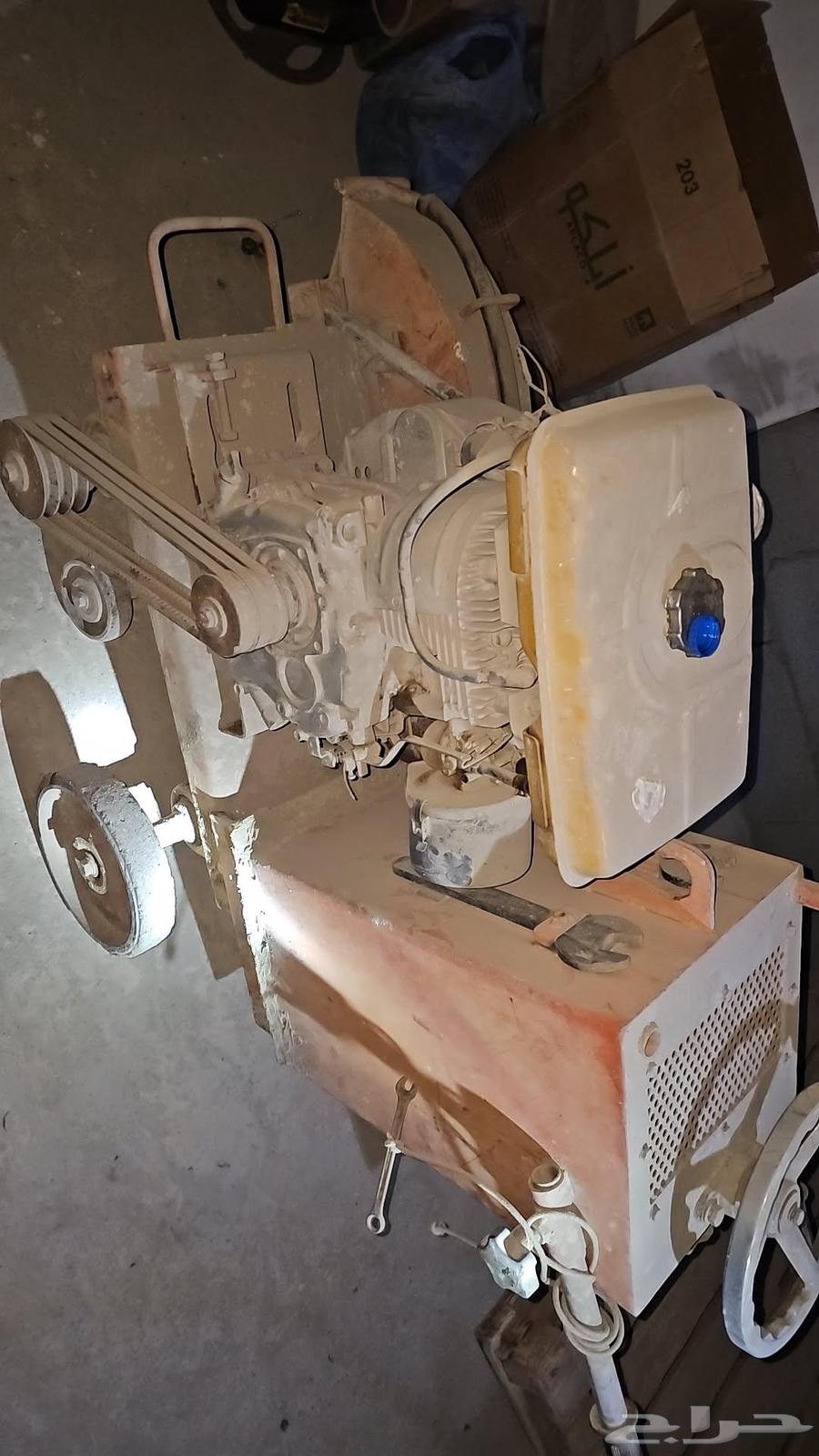 للبيع منشار أسفلت و رصاصة وونش و معدات إنشائية أخرى ياباني63711924697346114