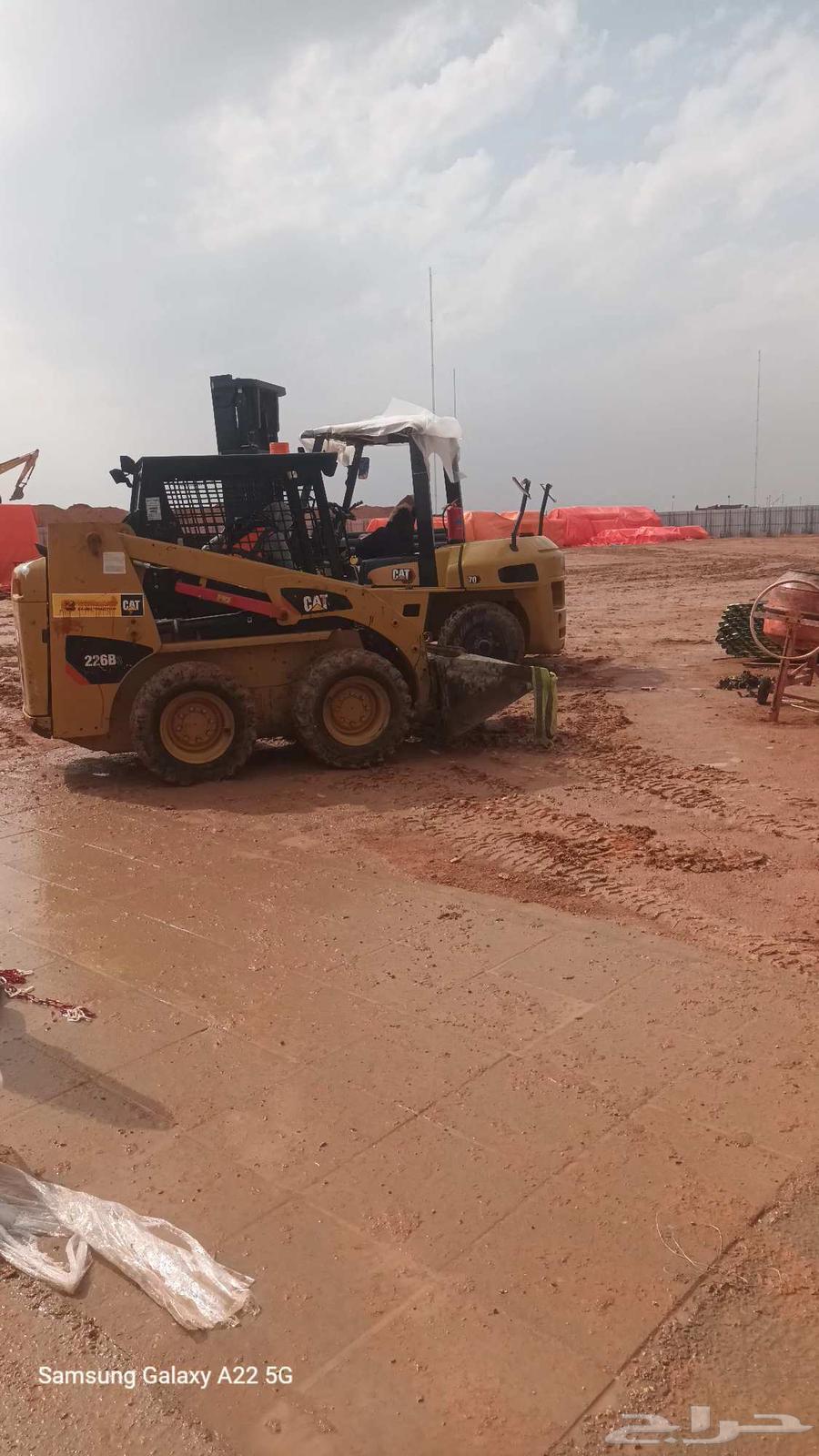 Forklifts, Cranes, and Tow Trucks for Rent63707649432707114
