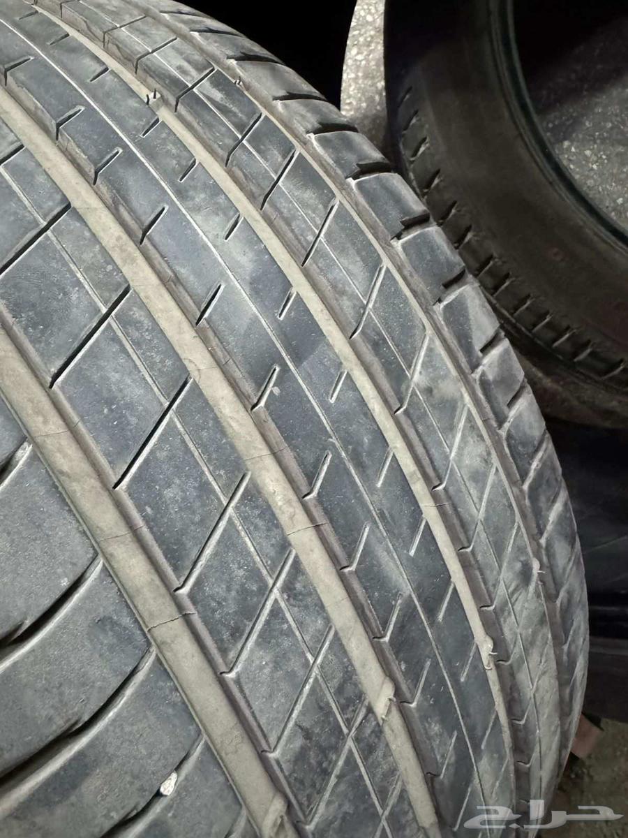كفرات مستعمله مشلان نظيفه مره تركب كمارو مقاسين 2063703575211523110