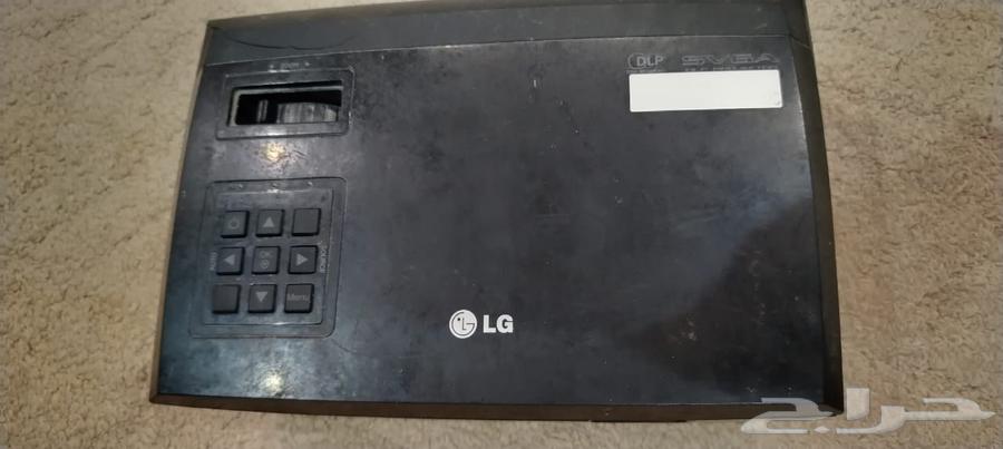 Used LG projector63667546242050111