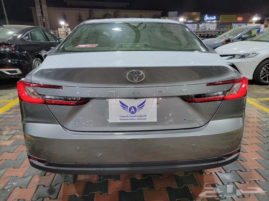 تويوتا كامري LE 2025 بنزين ( كاش - تقسيط )63703921409026114