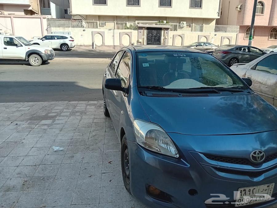سيارة يارس موديل 2010 قير عادي63700440236162112
