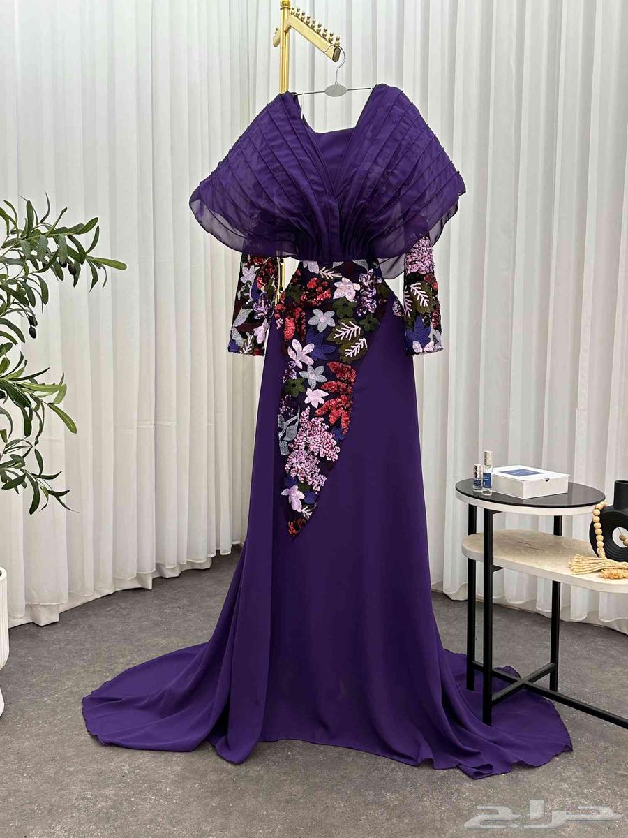 New women's dresses available with shipping to all cities and many models available63667694863874111
