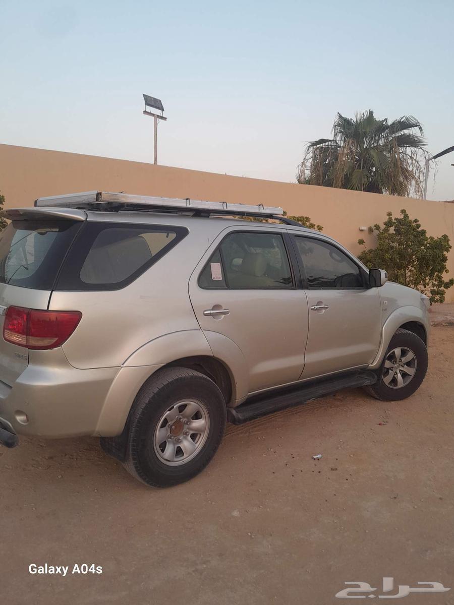 سياره تاويتا فورشنر 200863712006709251110