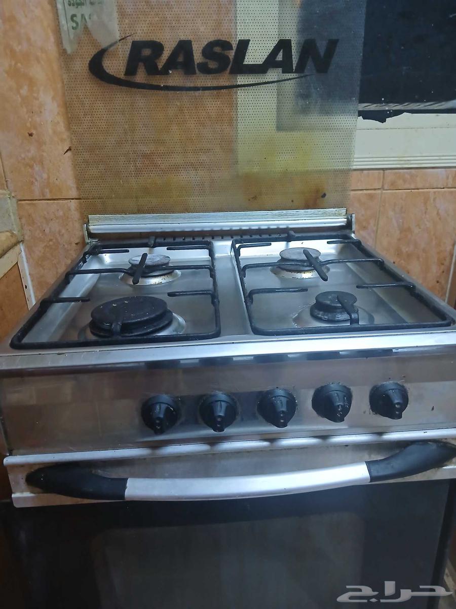 This is a good oven, not new, used for a year and a half63667687586819112