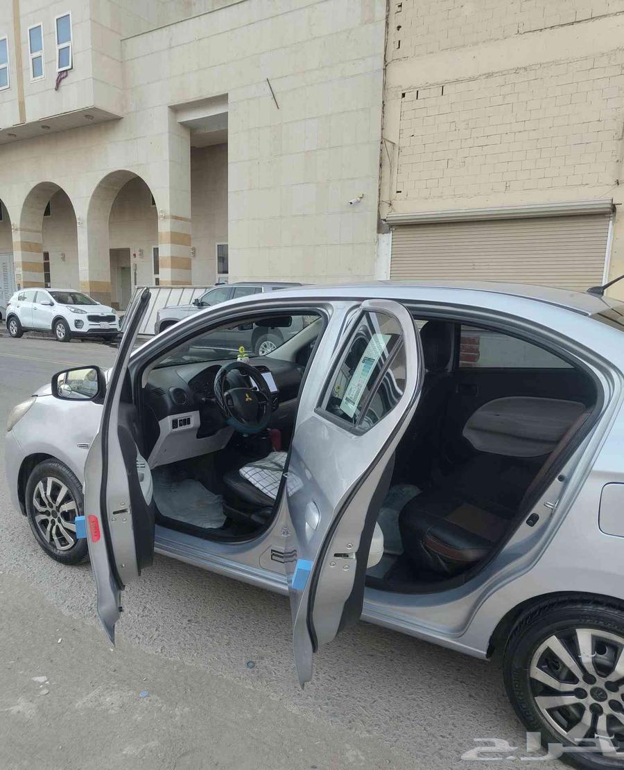 Mitsubishi Attreg 201963706108006273114