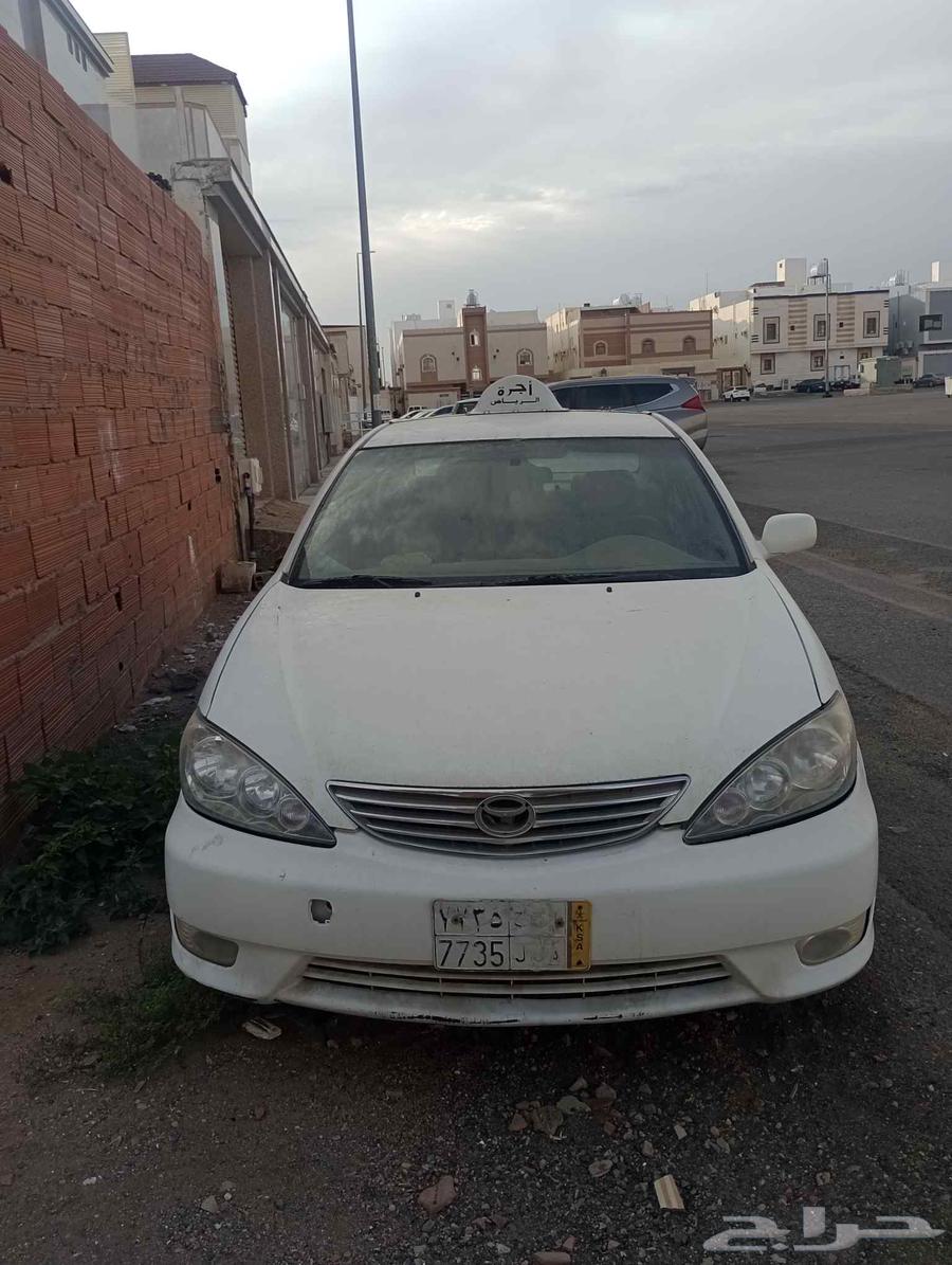 تويوتا كامري 2005 للبيع او تشليح63702948125313111