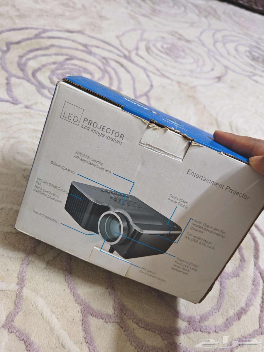 Z ZAKK Projector63667554935554110