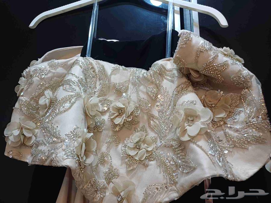 New bridesmaid dress, used for only 4 hours, size small fits up to 6263667797991299112