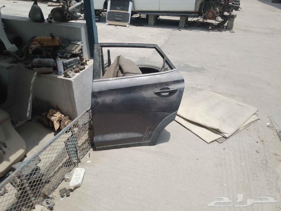 باب خلفي يسار توسان 201663705621010945110