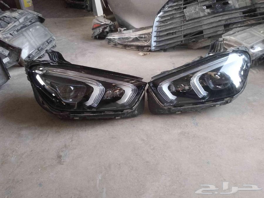 Selling Mercedes 2022 spark plugs, spare parts from Branch 2 in Balsley, delivery available63711837040259112