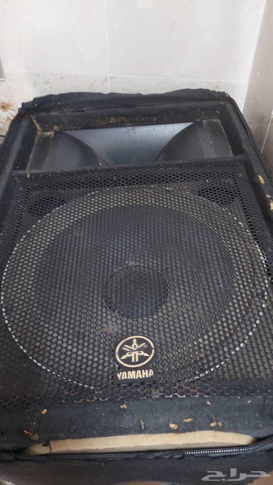Yamaha speaker and Samson speaker for sale63667697468802112