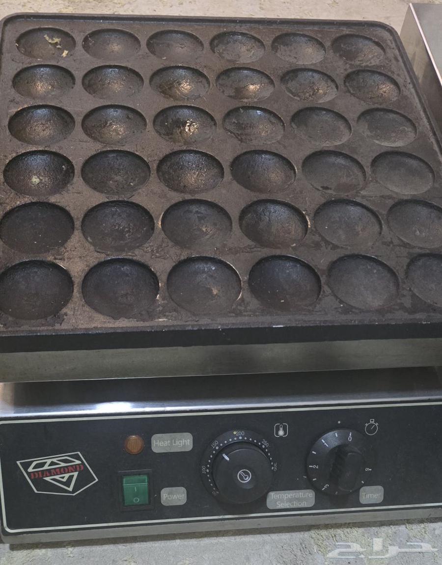 Semi-new dessert equipment for sale (pancake - waffle - crepe) on the63667542258178111