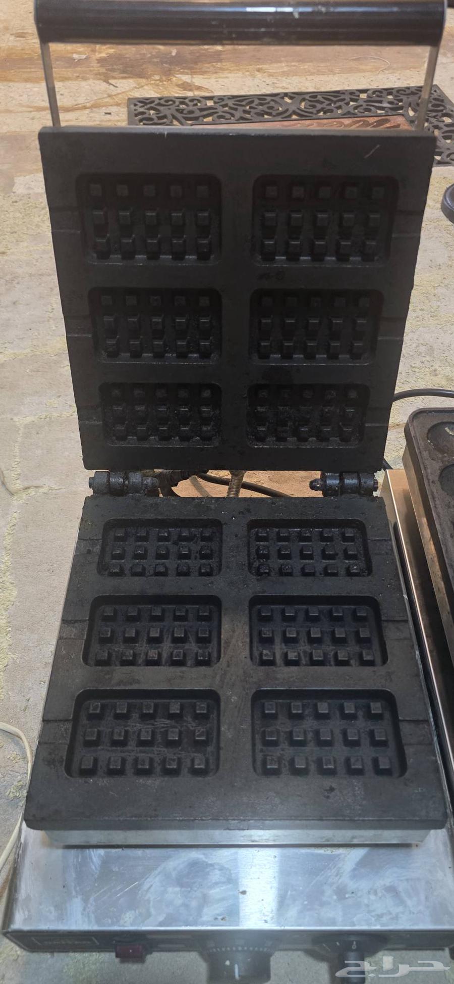 Semi-new dessert equipment for sale (pancake - waffle - crepe) on the63667542258178112