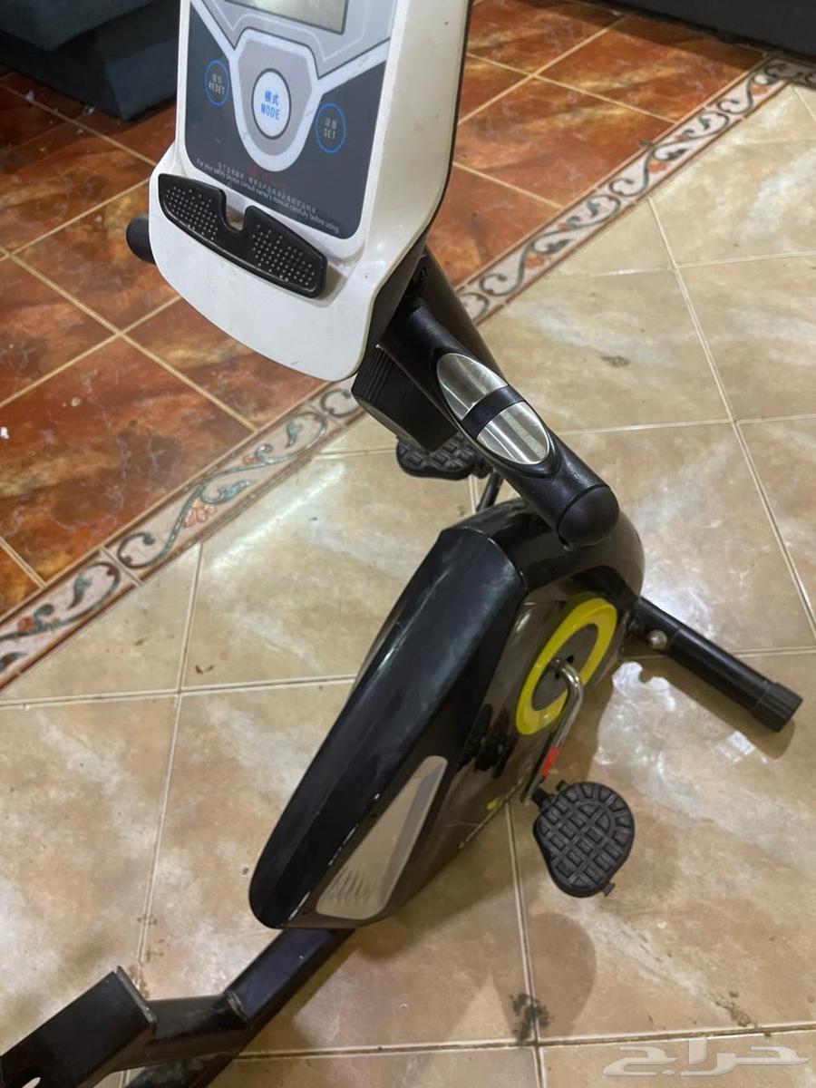 Exercise bike and boxing bag63667681979265113