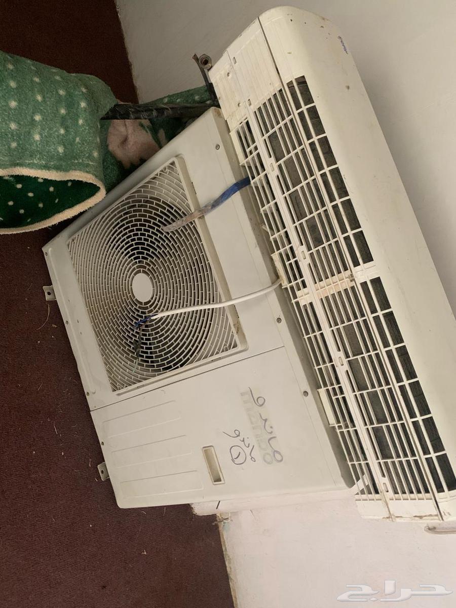 I have a used double split air conditioner for sale, working and clean, serious buyers can contact me63667797219458113