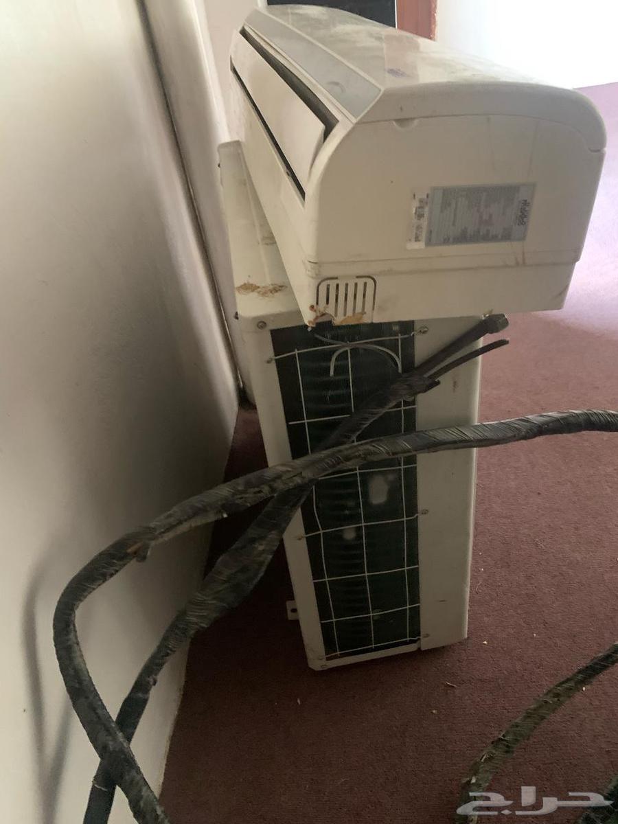 I have a used double split air conditioner for sale, working and clean, serious buyers can contact me63667797219458112