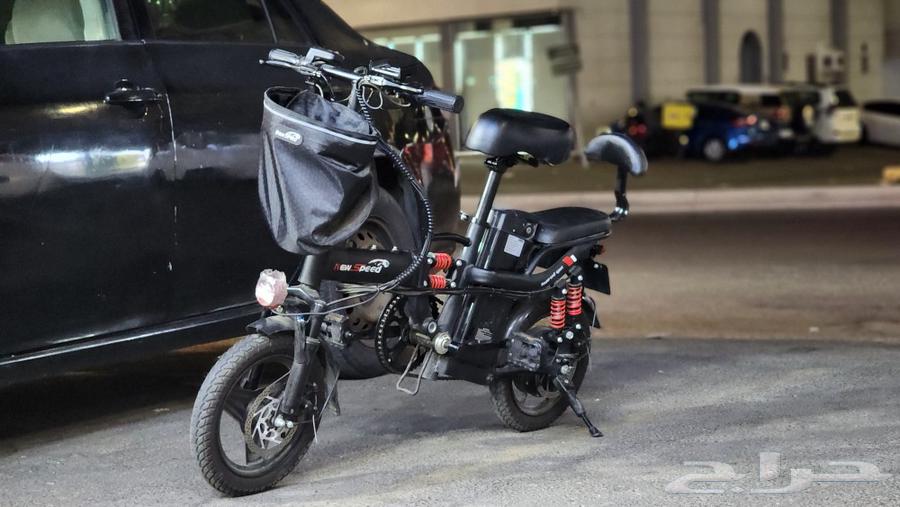 Clean used scooter, used for one month, guaranteed63675513110402111