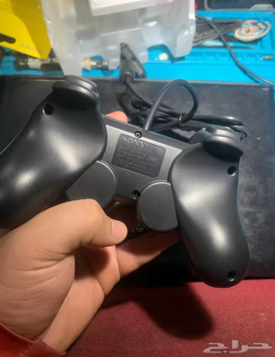 يد سوني2 جديد سبب البيع ماعندي متجر اعرضها فيه63669108171907112
