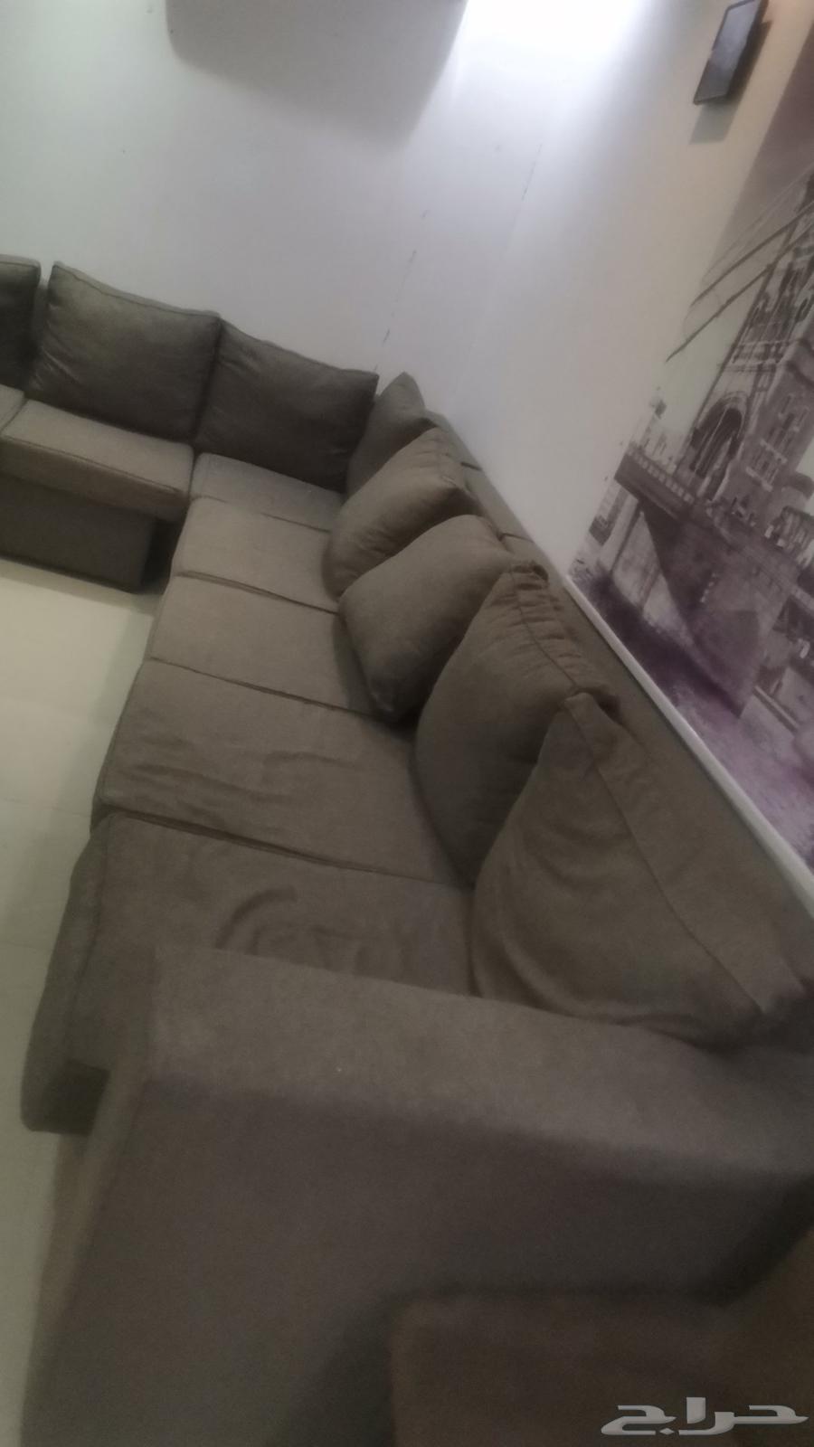 كورنر مقاس 3 4 للبيع مع سيتاره بحي العارض شمال الرياض على63669370323458112