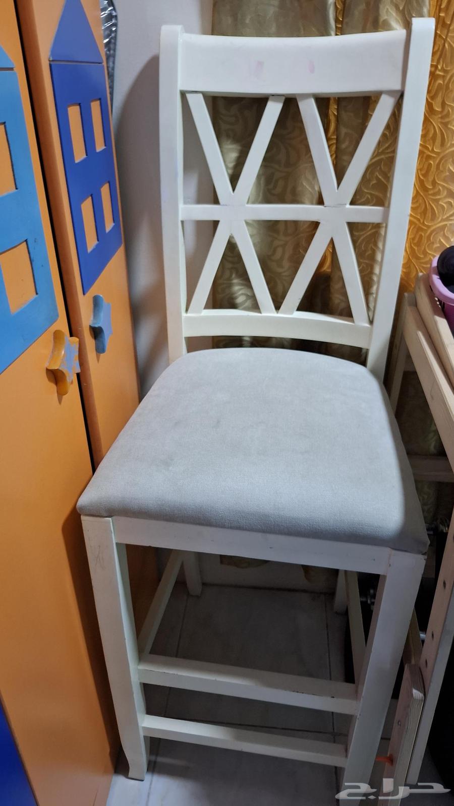 Solid Wood  High Chair  excellent condition63671826713985110