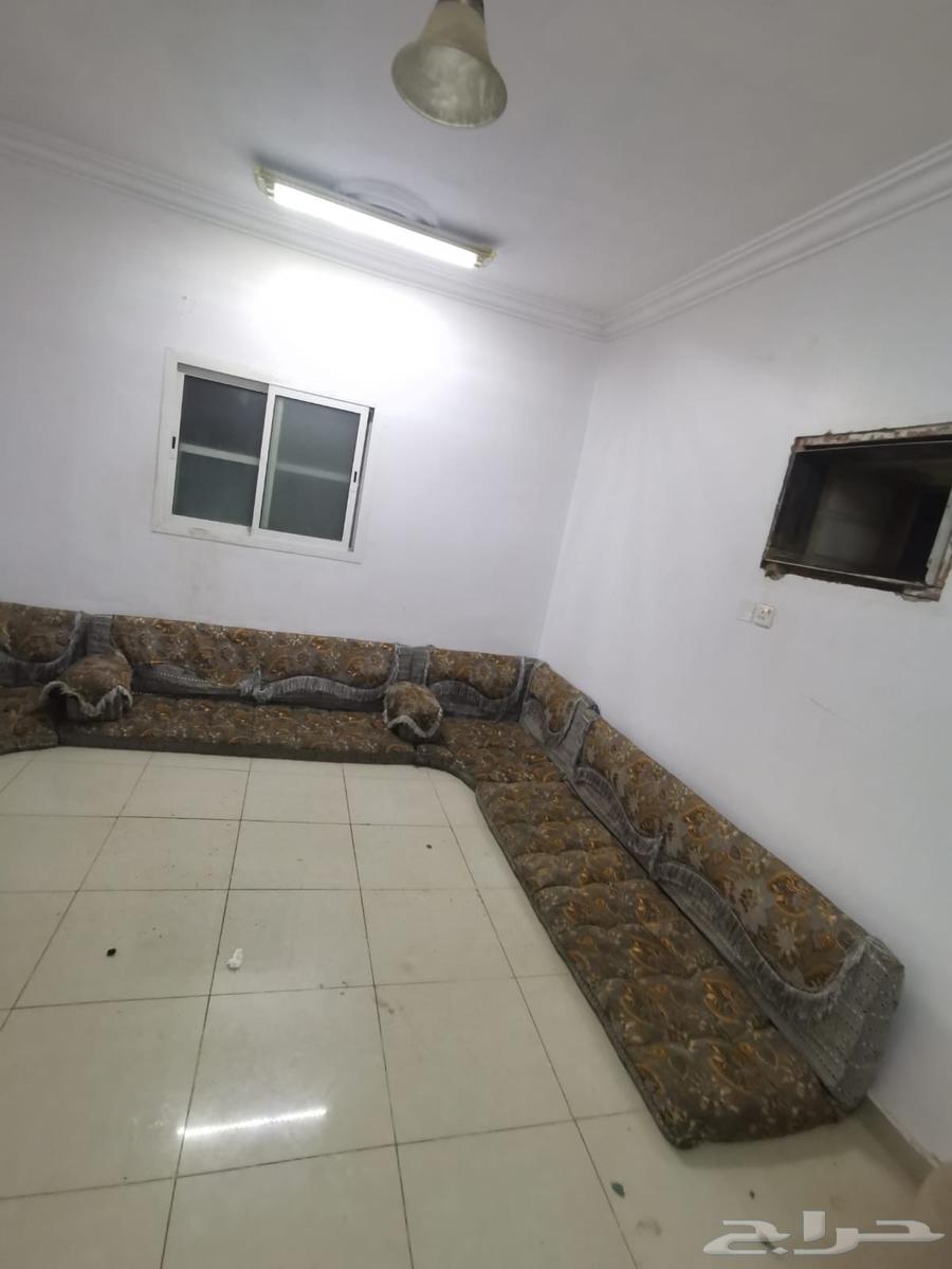 للبيع كنب صاله ومجلس عربي63671748533377113