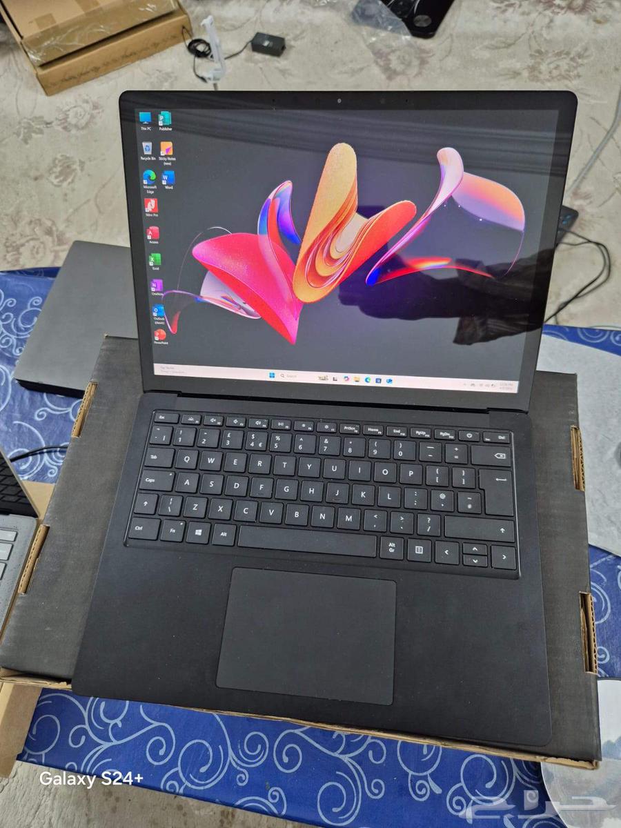 Microsoft Surface Laptop 5 (13.5 ) Intel Core i7  12th Gen63671498125699112