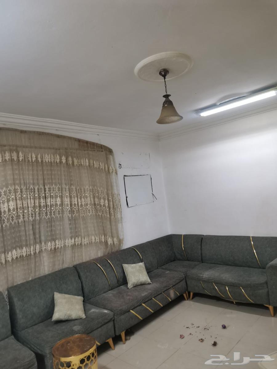 للبيع كنب صاله ومجلس عربي63671748533377111