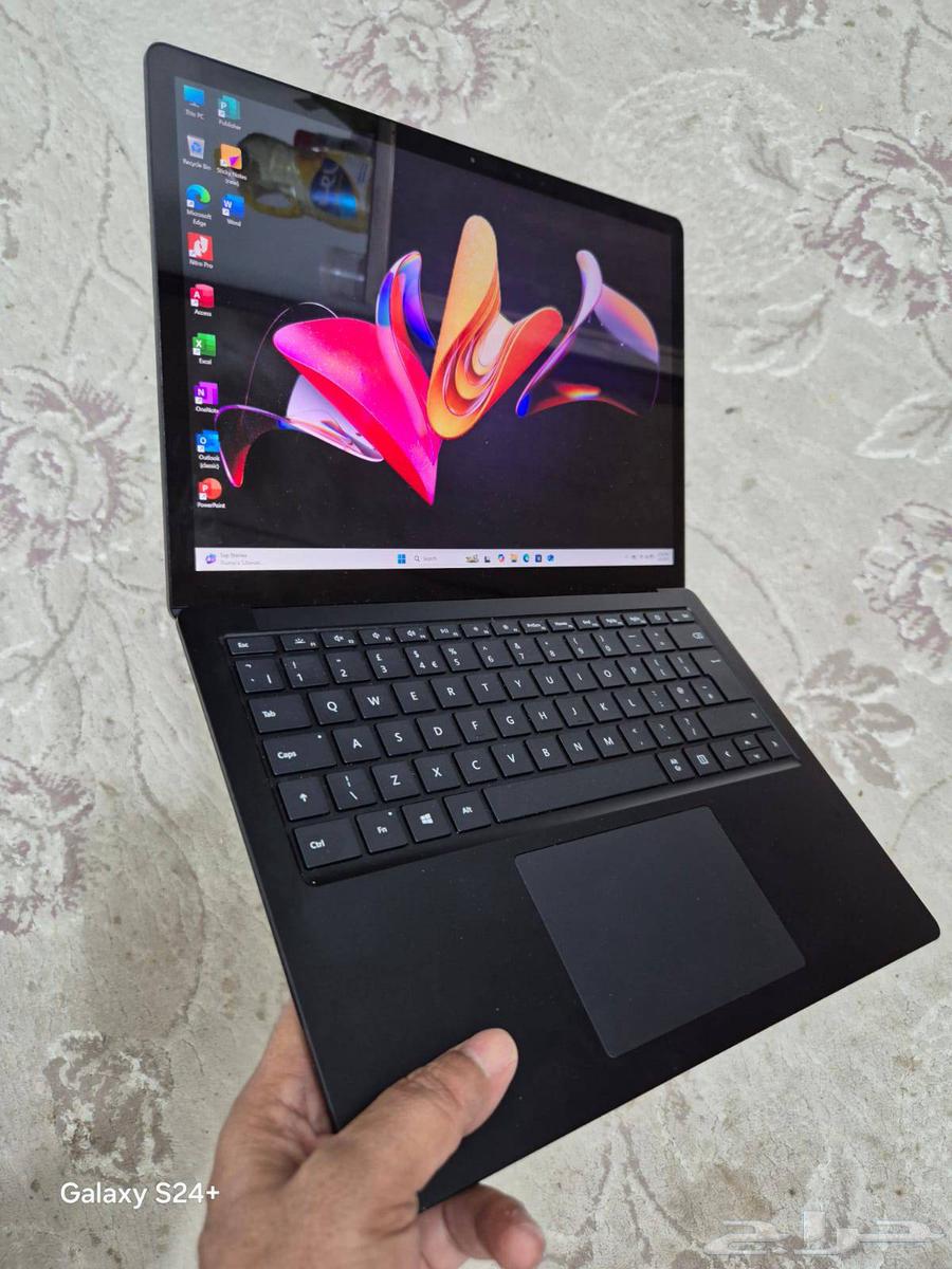 Microsoft Surface Laptop 5 (13.5 ) Intel Core i7  12th Gen63671498125699110