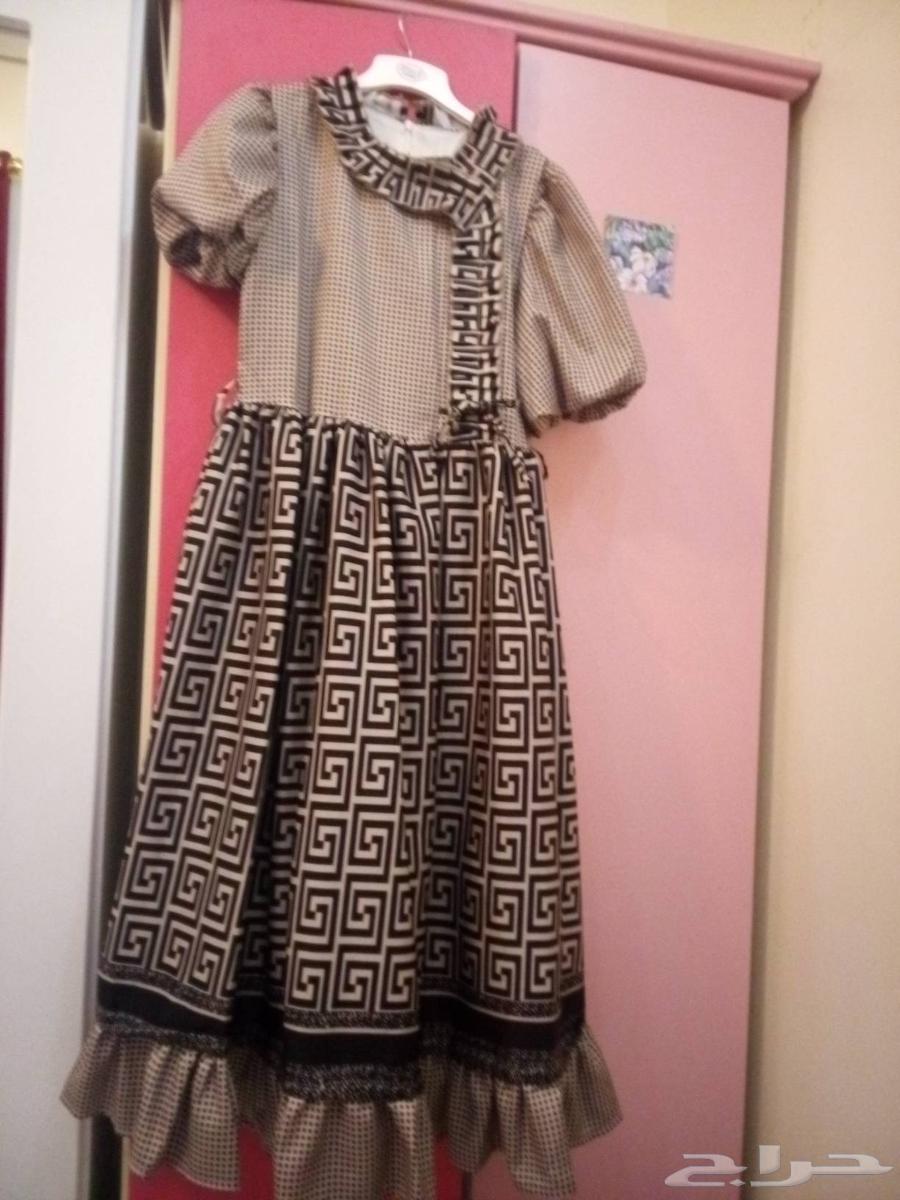 فستان سهره بناتي بني على اسود مع حزام لبس لعده ساعات فقط63673175806339111
