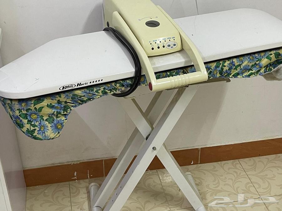 البيع فريزرا كوية ملابس كله شغلة مافيه شي63669370626819110