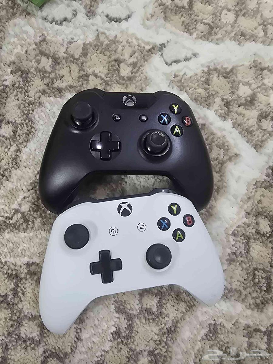 للبيع اكس بكس ون كامل مع اغراضه63672087093890114