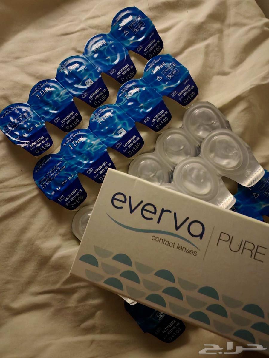 Contact lenses63668530012163110