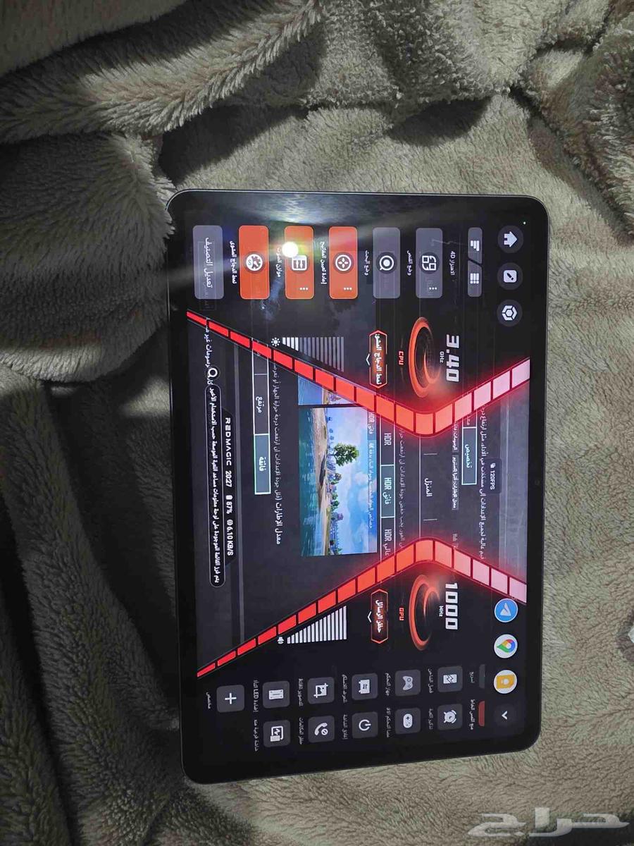 iPad Red Magik63673279847426114