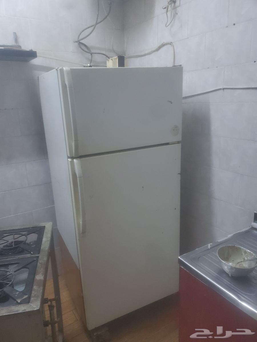 Used home furniture, two bedroom sets, living room sets, and air conditioners63675158431107111
