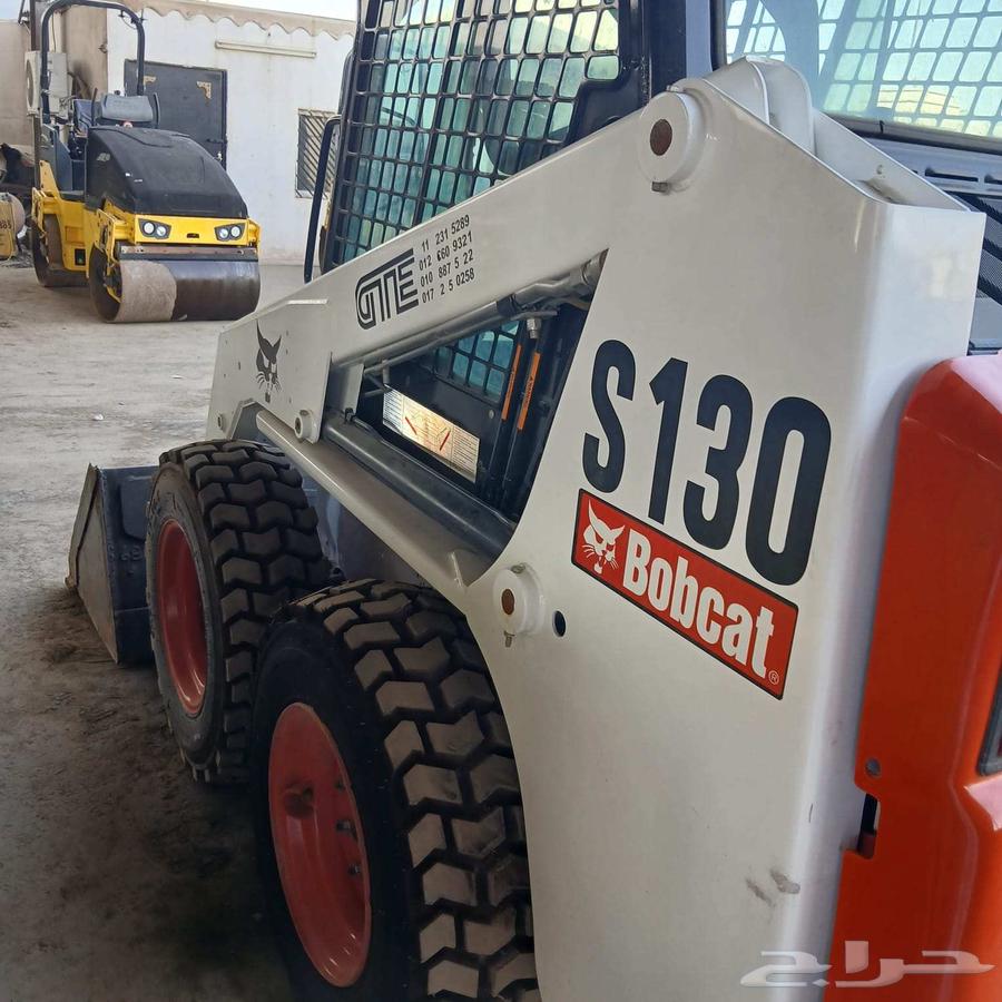 Bobcat for rent for work inside Riyadh hourly and daily63719745568258112