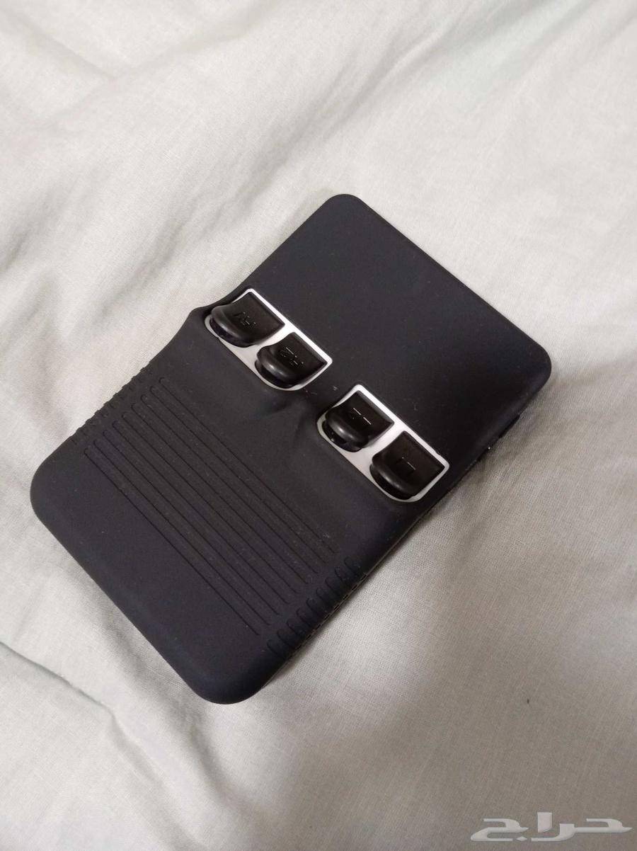 R36 Gaming Device63673562225411114