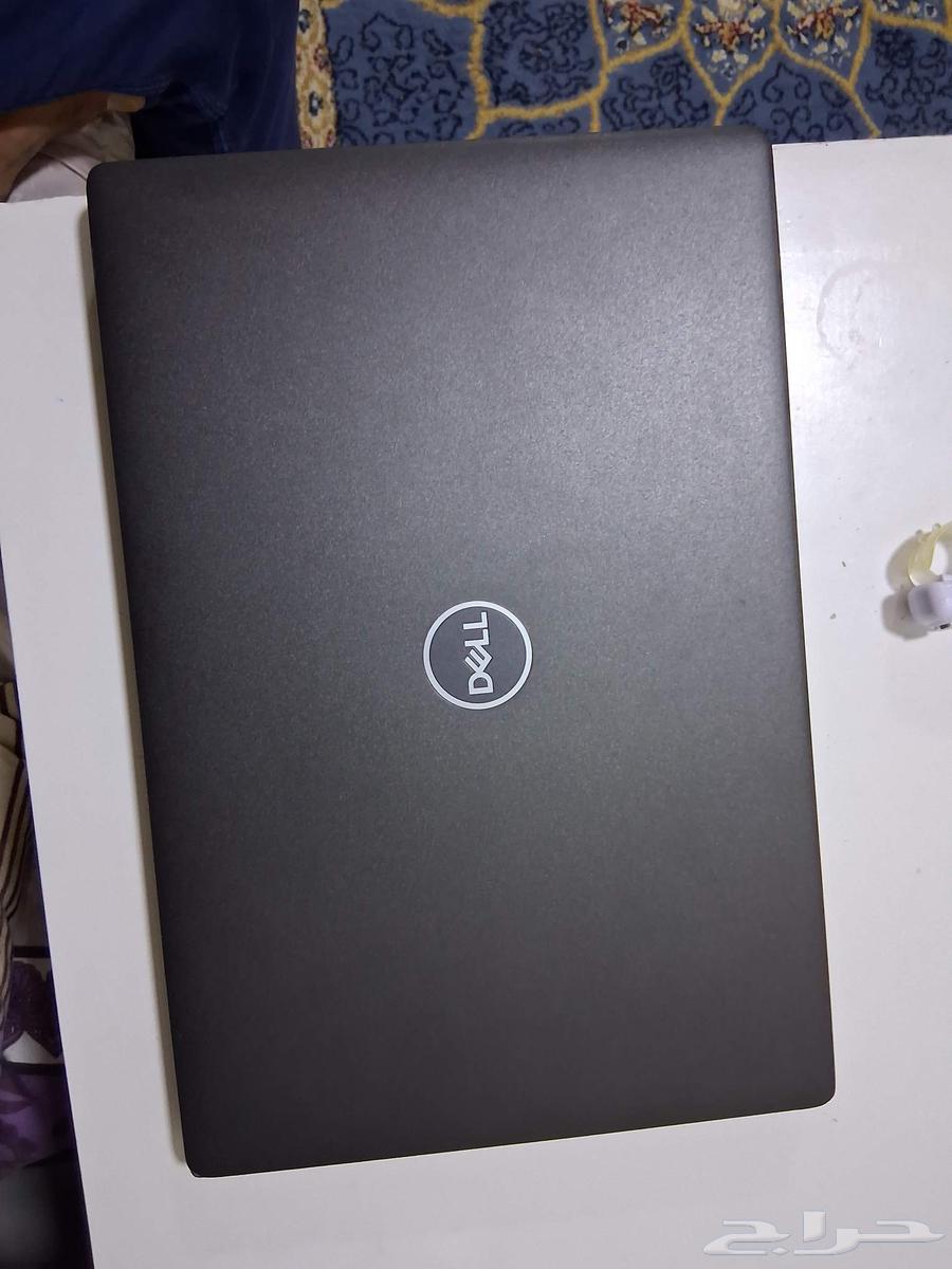 Dell laptop i7 9th generation touch screen 8GB RAM63670532756483113