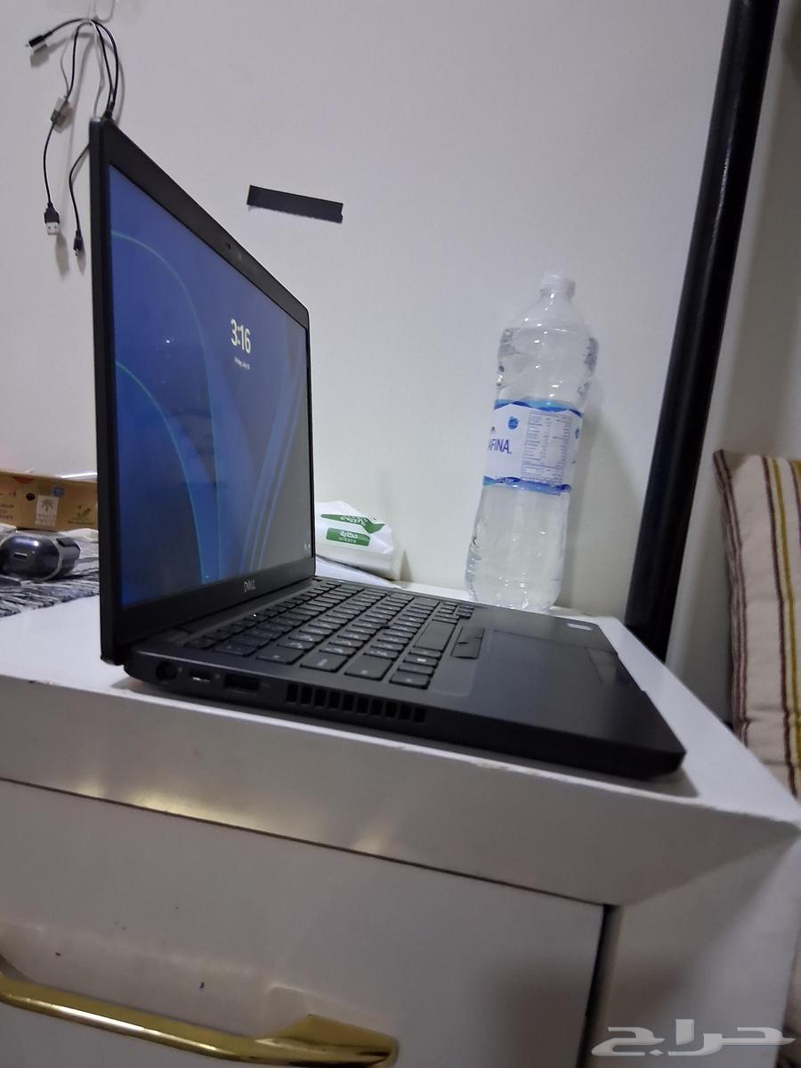 Dell laptop i7 9th generation touch screen 8GB RAM63670532756483112