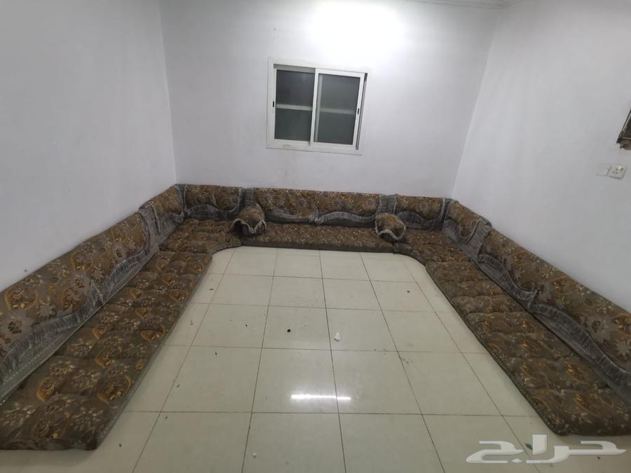 للبيع كنب صاله ومجلس عربي63671748533377114
