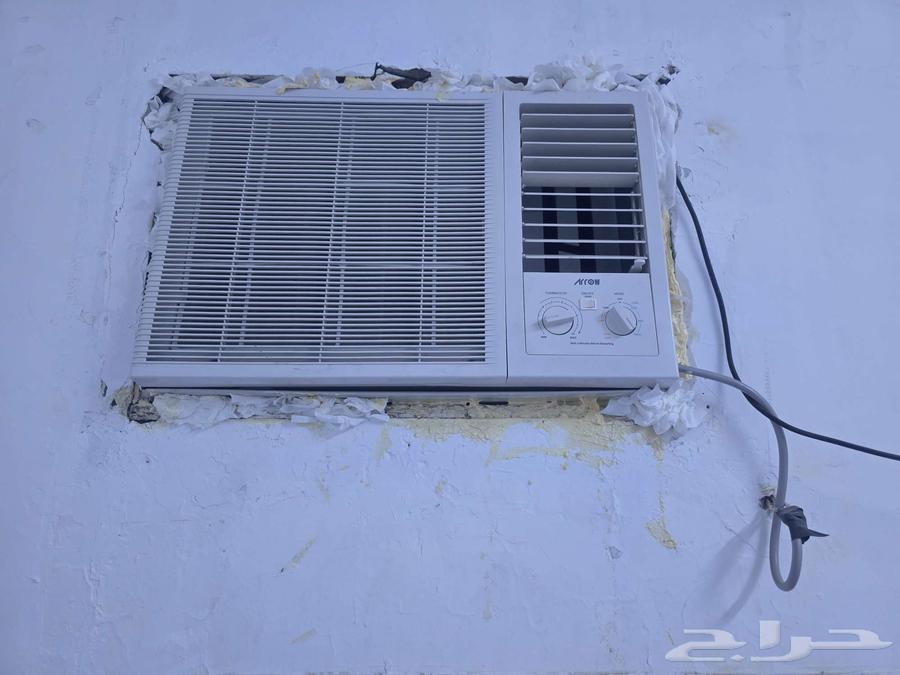 New window air conditioner for sale due to travel, price 100063669824360834112