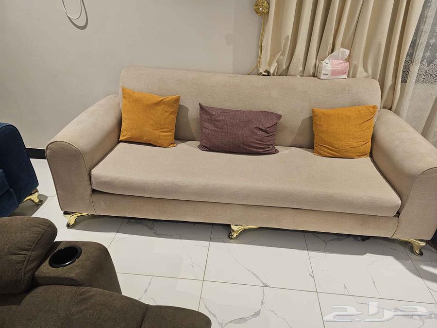 3 pieces of sofa for sale63674090806146111
